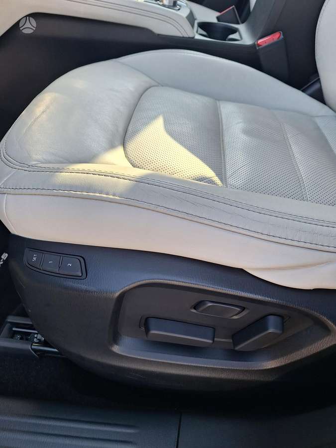 Mazda CX-5, 2.2 l., Внедорожник / Кроссовер