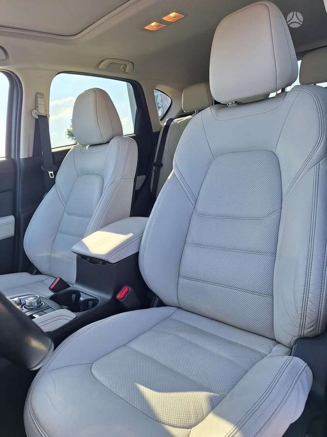 Mazda CX-5, 2.2 l., Внедорожник / Кроссовер