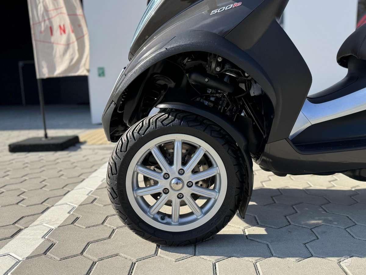 Piaggio MP3 500cc, triračiai