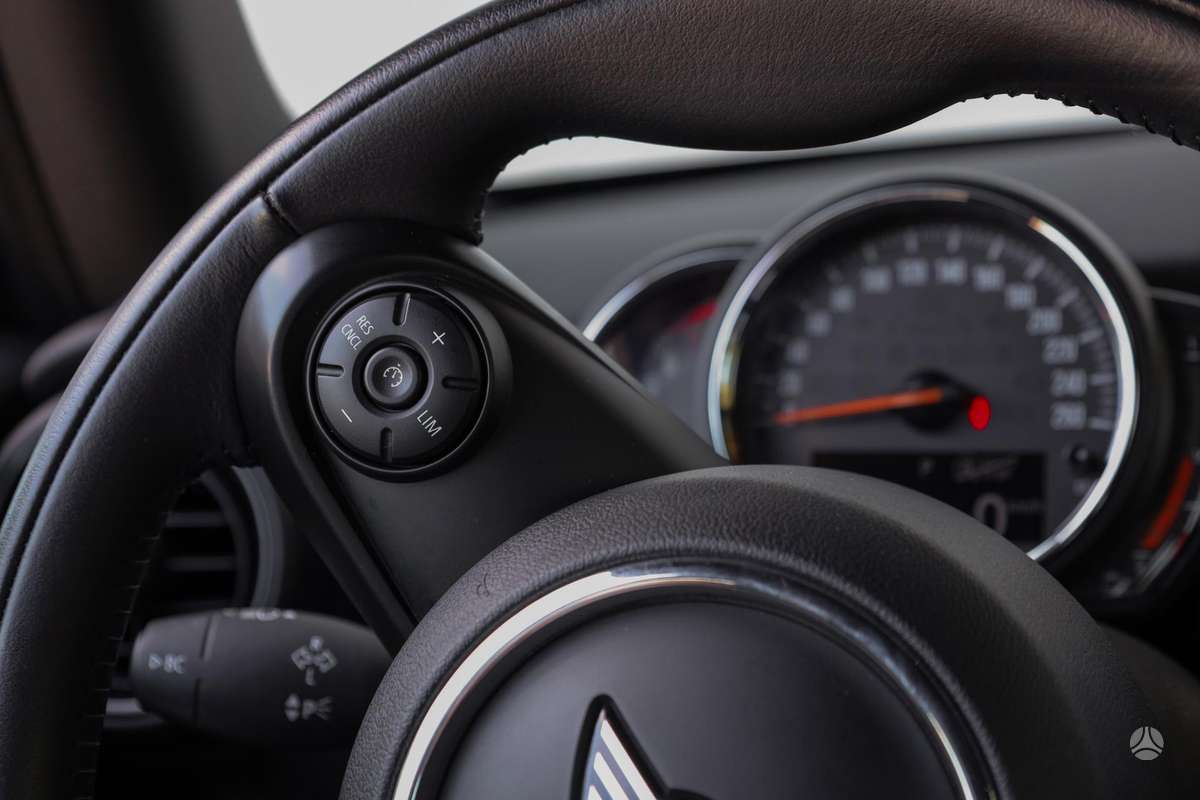 Mini Cooper, 1.5 l., Хэтчбек