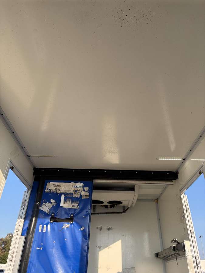 Mercedes-Benz Sprinter, cargo van