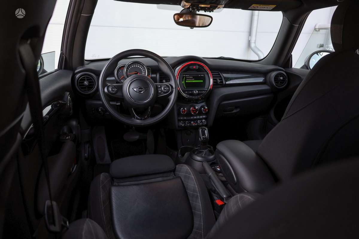 Mini Cooper, 1.5 l., Хэтчбек