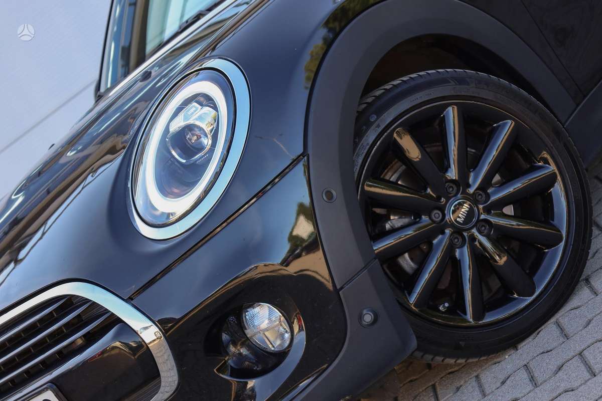Mini Cooper, 1.5 l., Хэтчбек