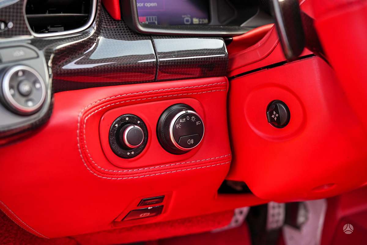 Ferrari 458, 4.5 l., Кабриолет