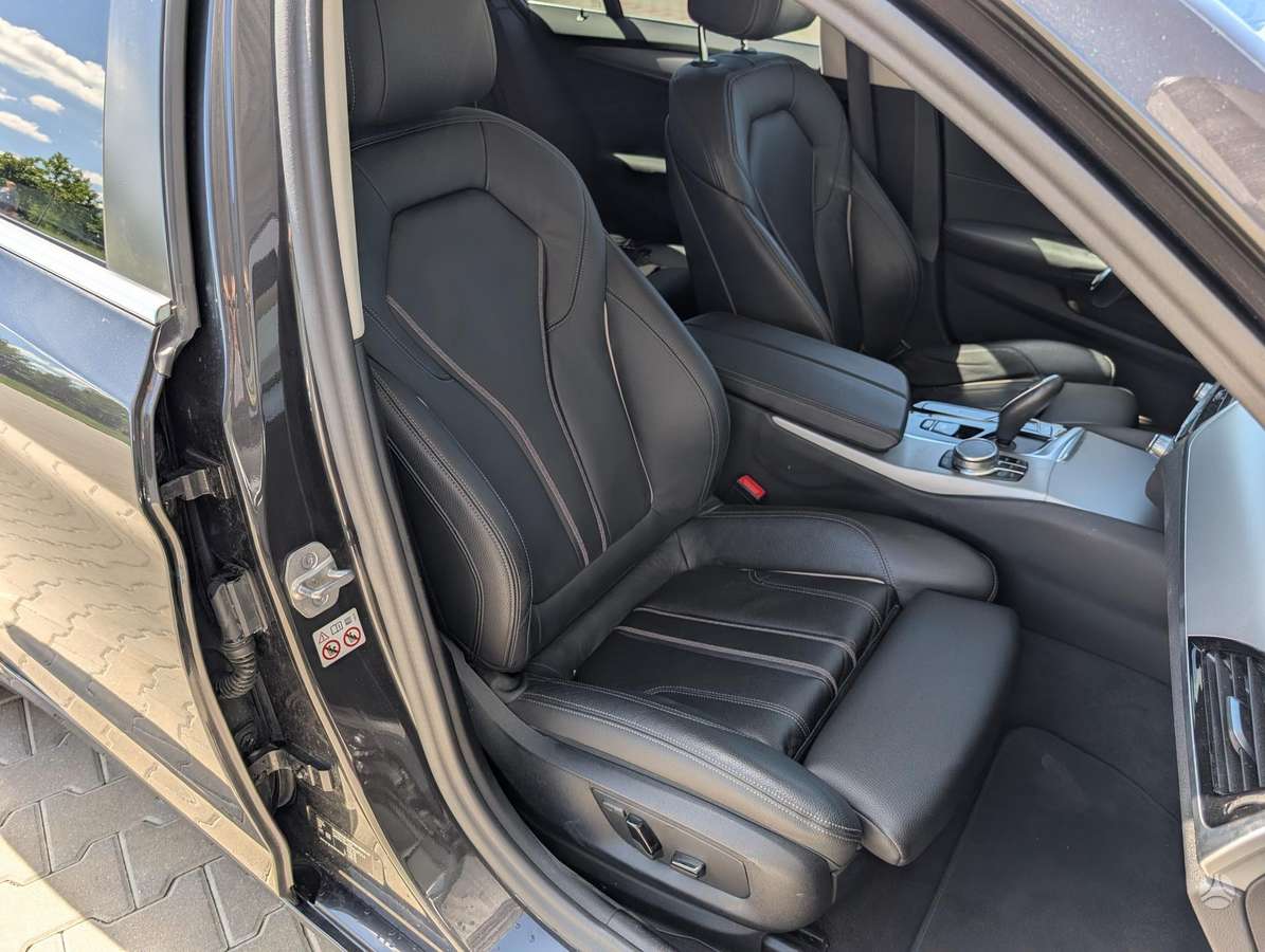 BMW 520, 2.0 l., Универсал