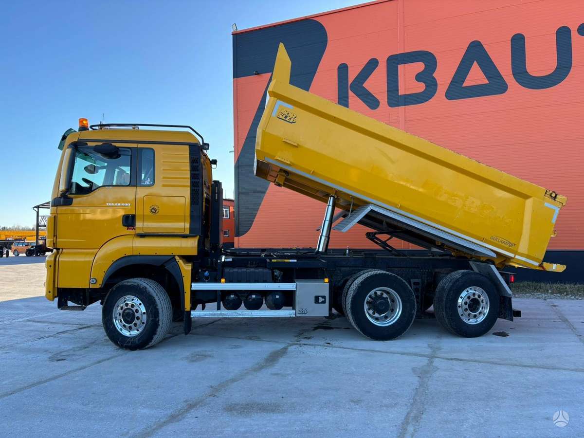 MAN TGS 28.500 6x4*4, самосвалы