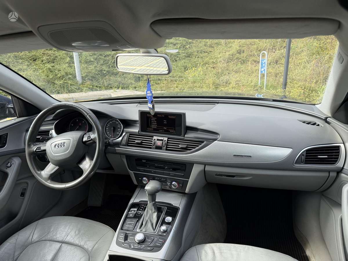 Audi A6, 3.0 l., sedanas