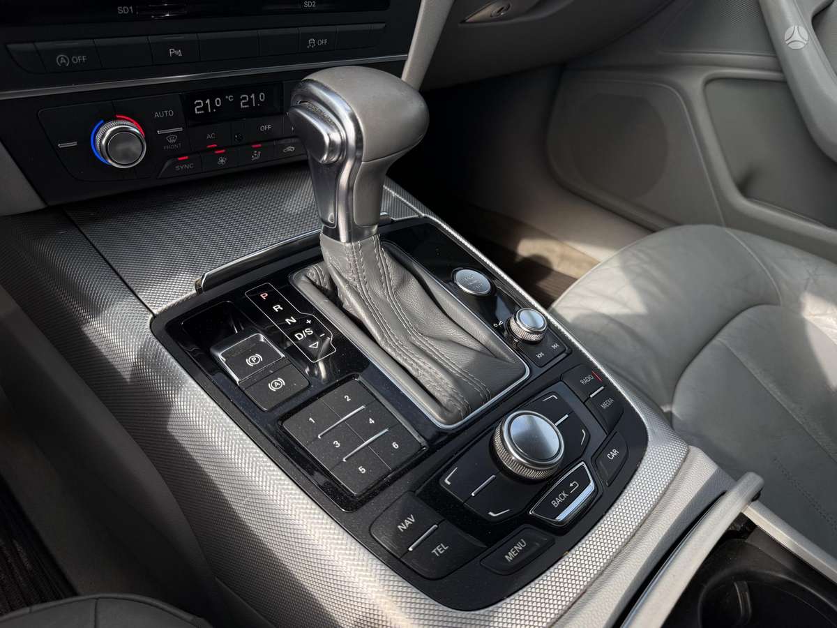 Audi A6, 3.0 l., Седан