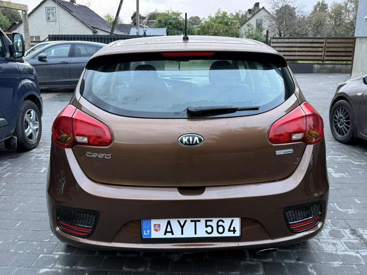 Kia Ceed, 1.0 l., hečbekas