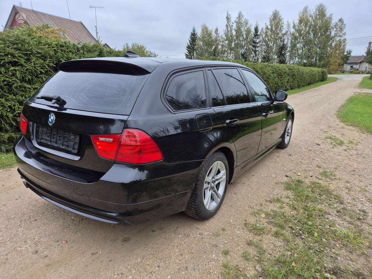 BMW 318, 2.0 l., Универсал