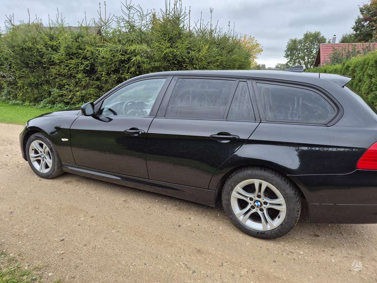 BMW 318, 2.0 l., Универсал