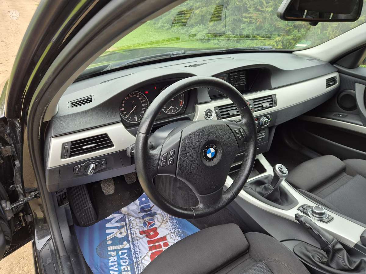 BMW 318, 2.0 l., Универсал