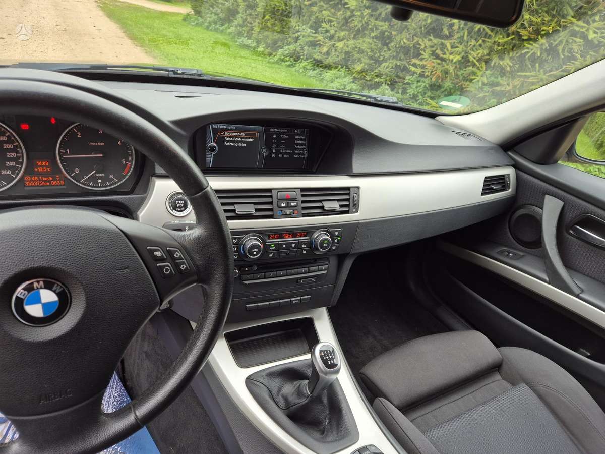 BMW 318, 2.0 l., Универсал