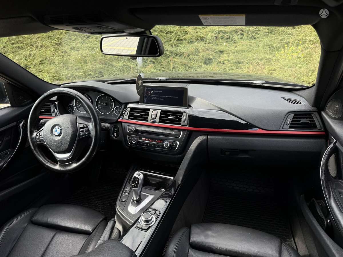 BMW 318, 2.0 l., Седан