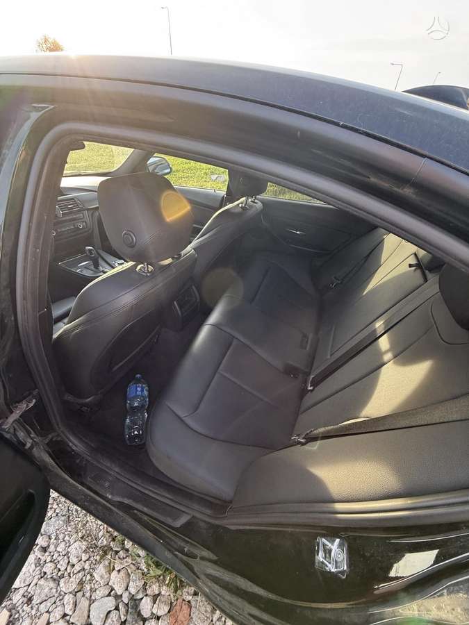 BMW 320, 2.0 l., Седан
