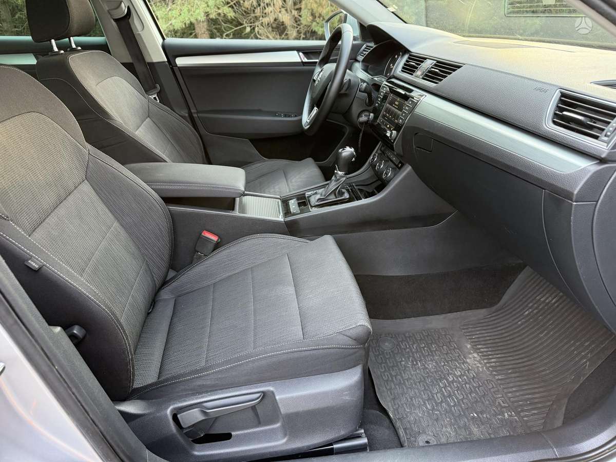 Skoda Superb, 2.0 l., wagon