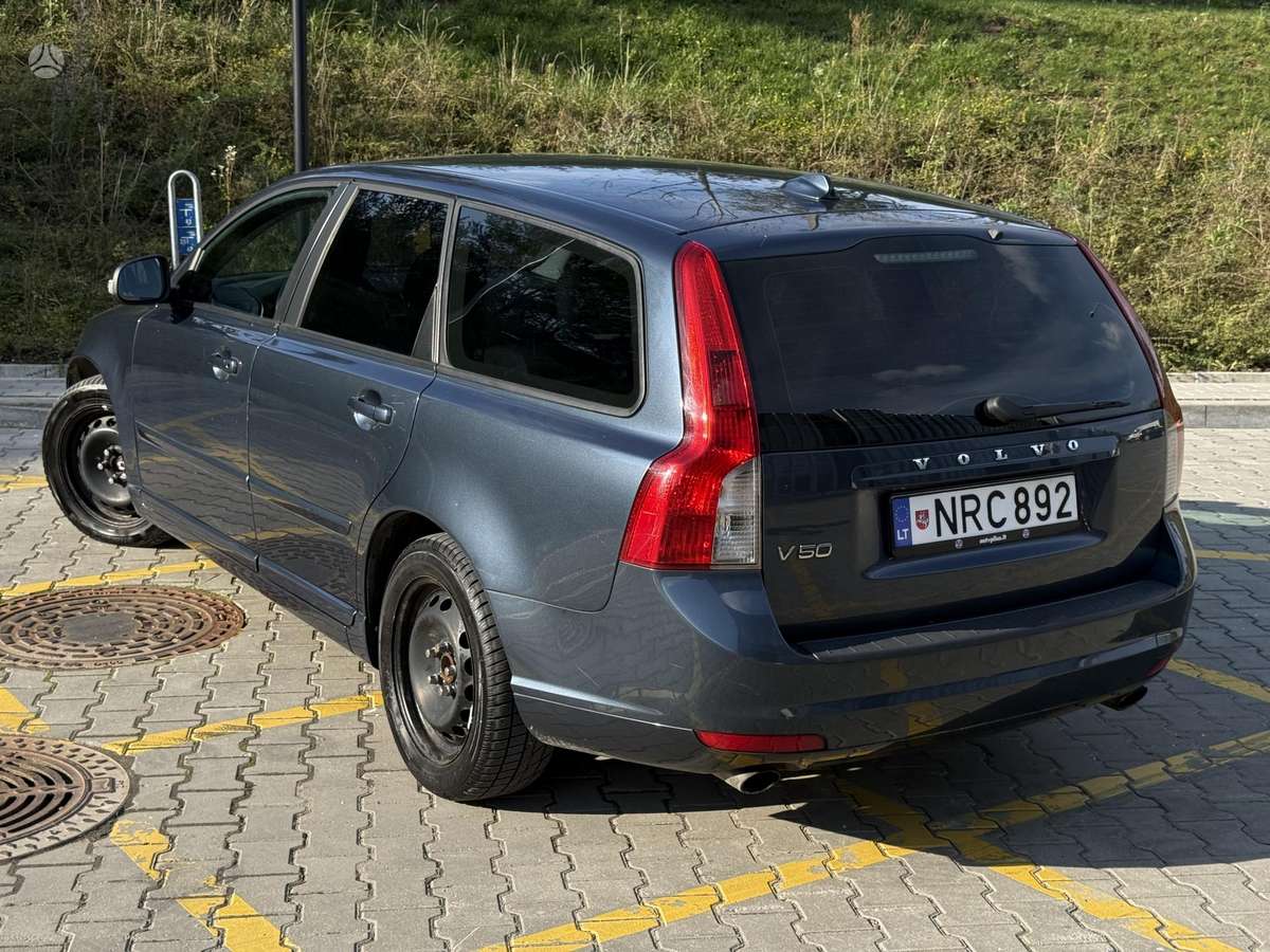Volvo V50, 2.4 l., Универсал