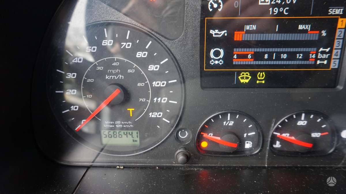 Iveco Stralis 460 Retarder, double sleeper