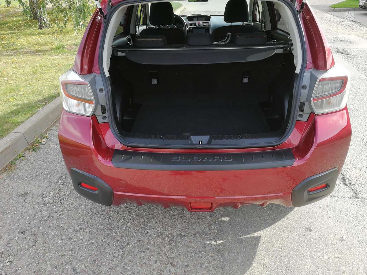 Subaru XV, 2.0 l., off-road / crossover
