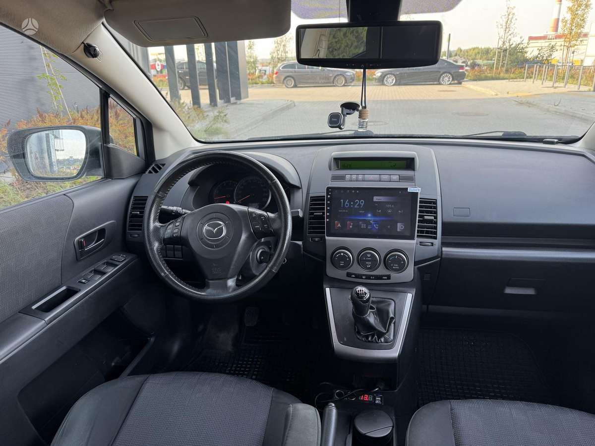 Mazda 5, 2.0 l., Минивэн