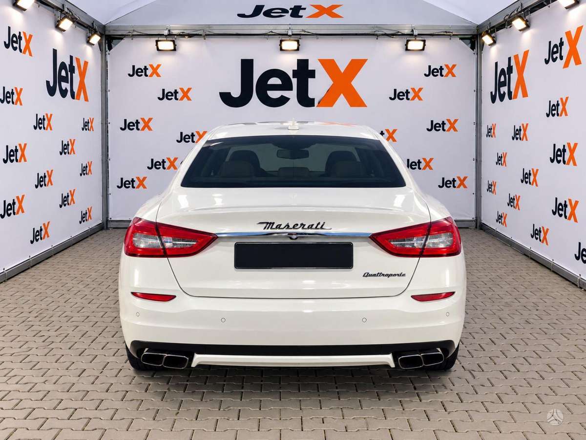 Maserati Quattroporte, 3.8 l., Седан