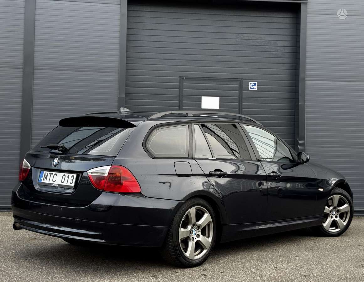 BMW 320, 2.0 l., universalas