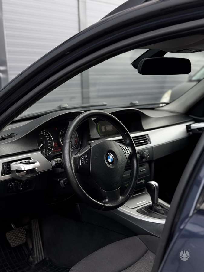 BMW 320, 2.0 l., Универсал