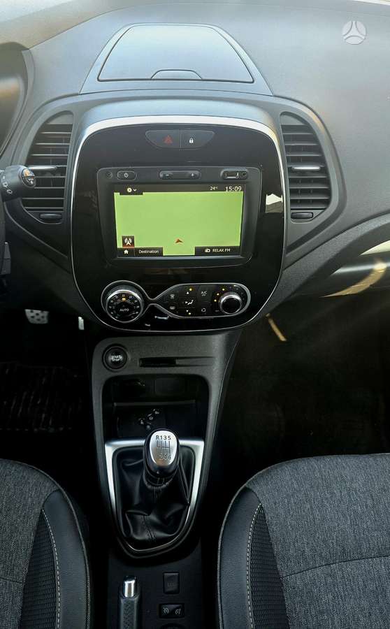 Renault Captur, 1.3 l., off-road / crossover