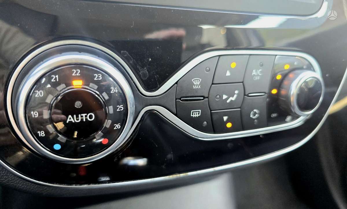 Renault Captur, 1.3 l., off-road / crossover