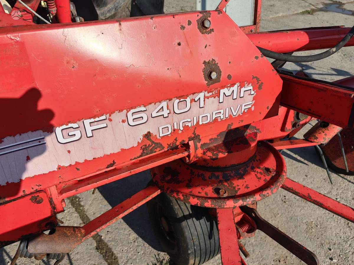 Kuhn GF 6401 MH, vartytuvai