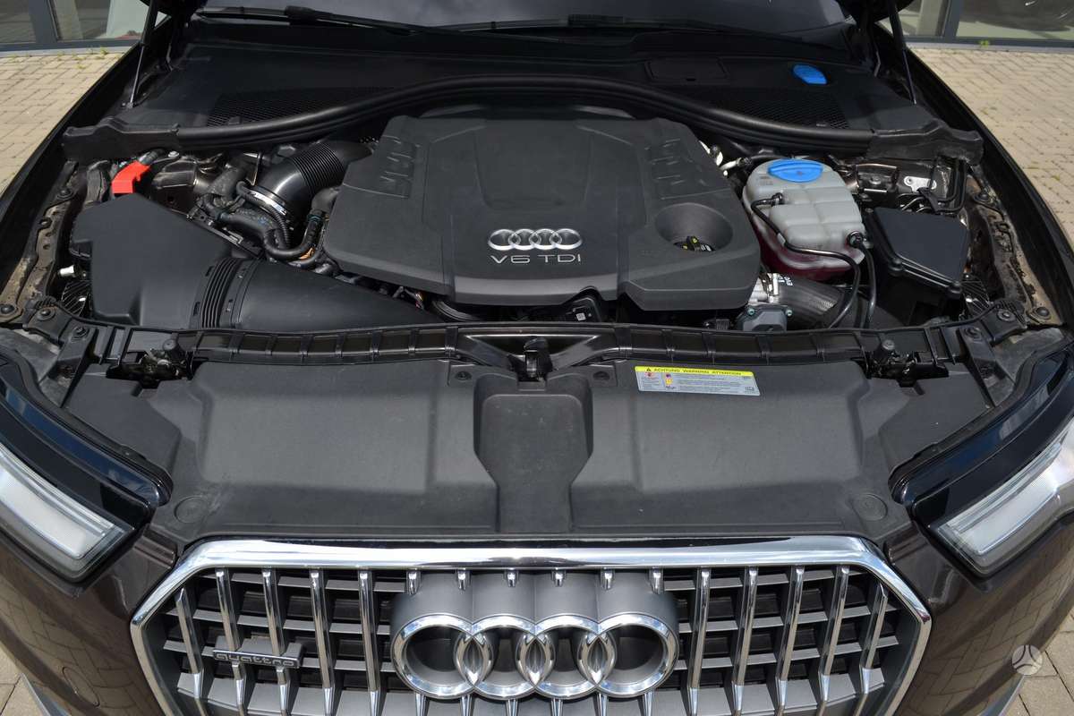 Audi A6 allroad, 3.0 l., Универсал