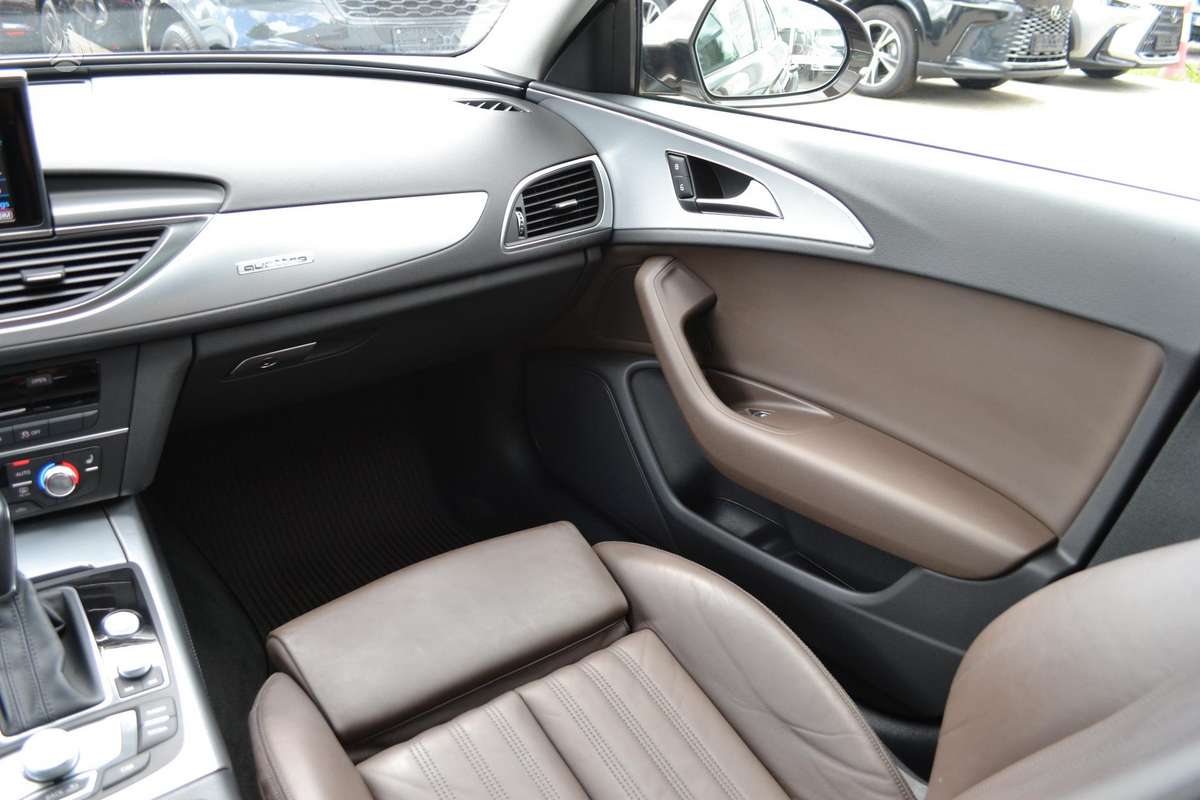 Audi A6 allroad, 3.0 l., Универсал
