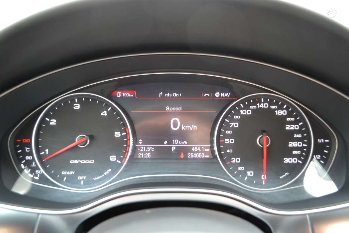 Audi A6 allroad, 3.0 l., Универсал