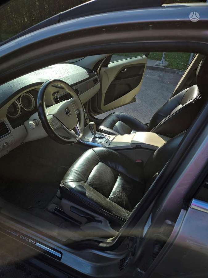 Volvo XC70, 2.4 l., Универсал
