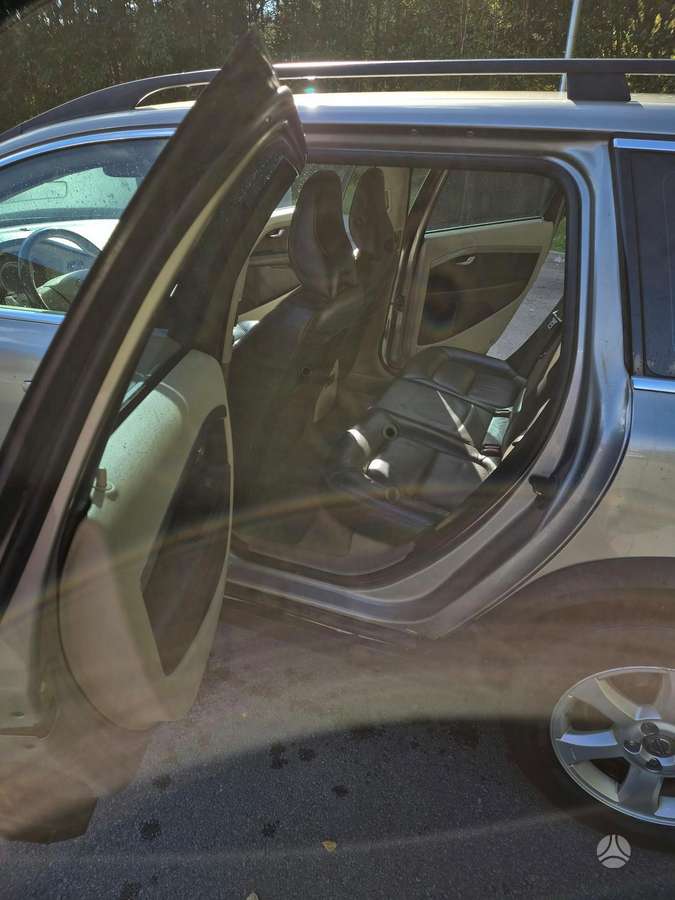 Volvo XC70, 2.4 l., universalas