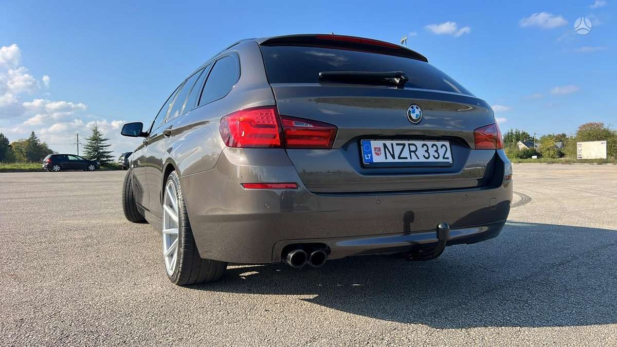BMW 520, 2.0 l., wagon