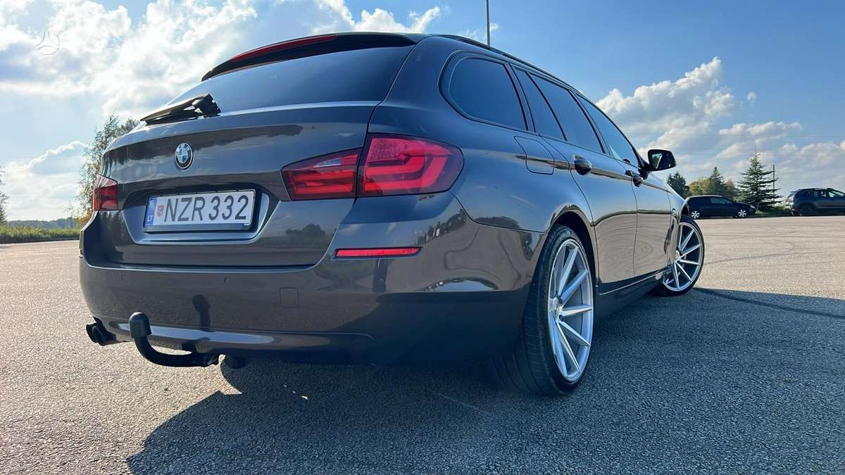 BMW 520, 2.0 l., wagon
