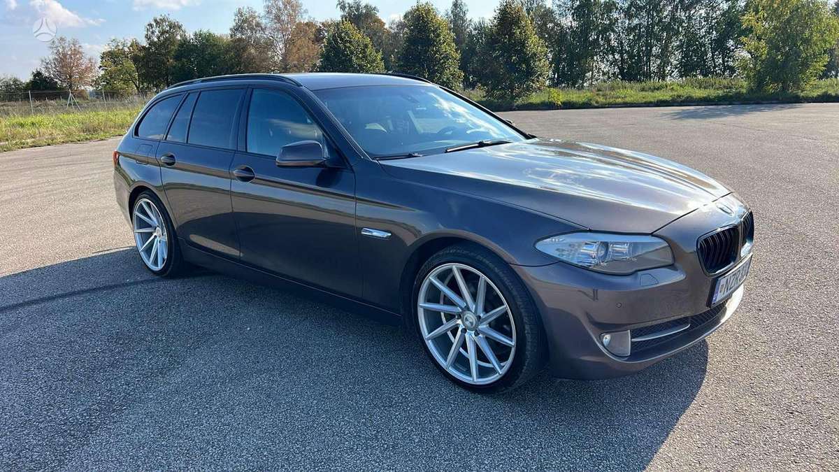 BMW 520, 2.0 l., Универсал