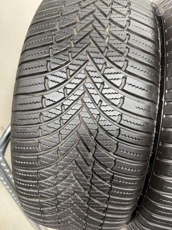 Firestone Multiseason//2025m, всесезонные 225/55 R18