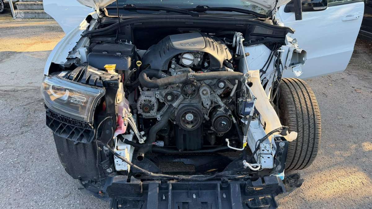 Dodge Durango, 5.7 l., off-road / crossover