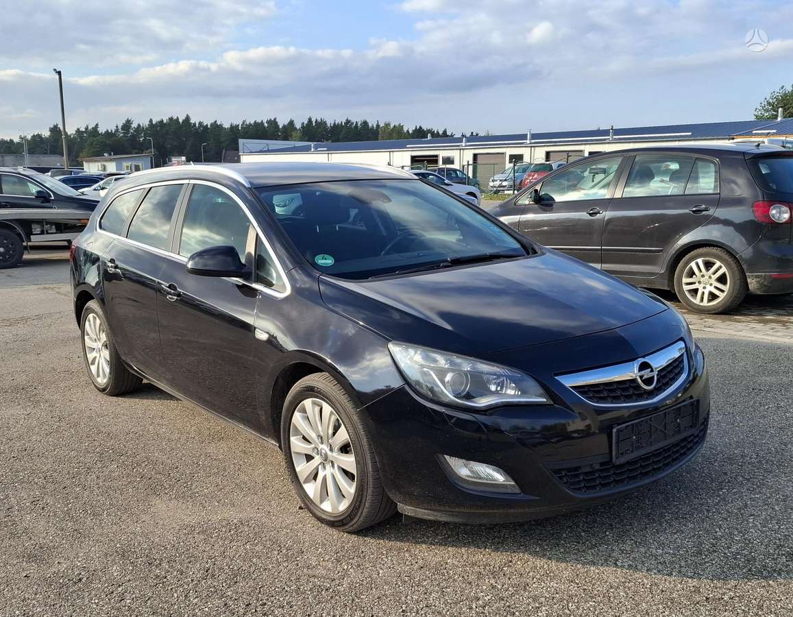Opel Astra, 2.0 l., universalas