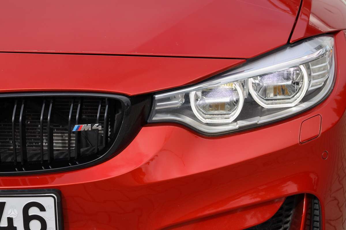BMW M4, 3.0 l., convertible