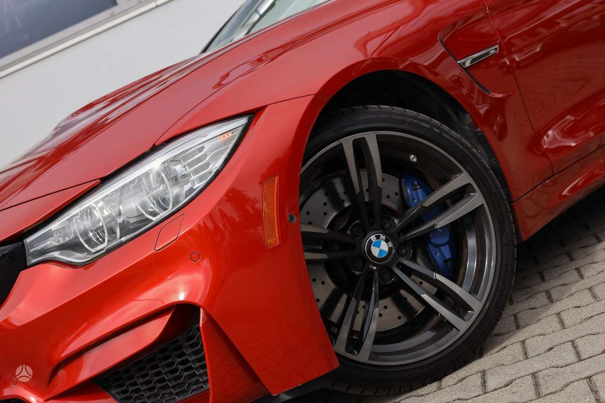BMW M4, 3.0 l., convertible