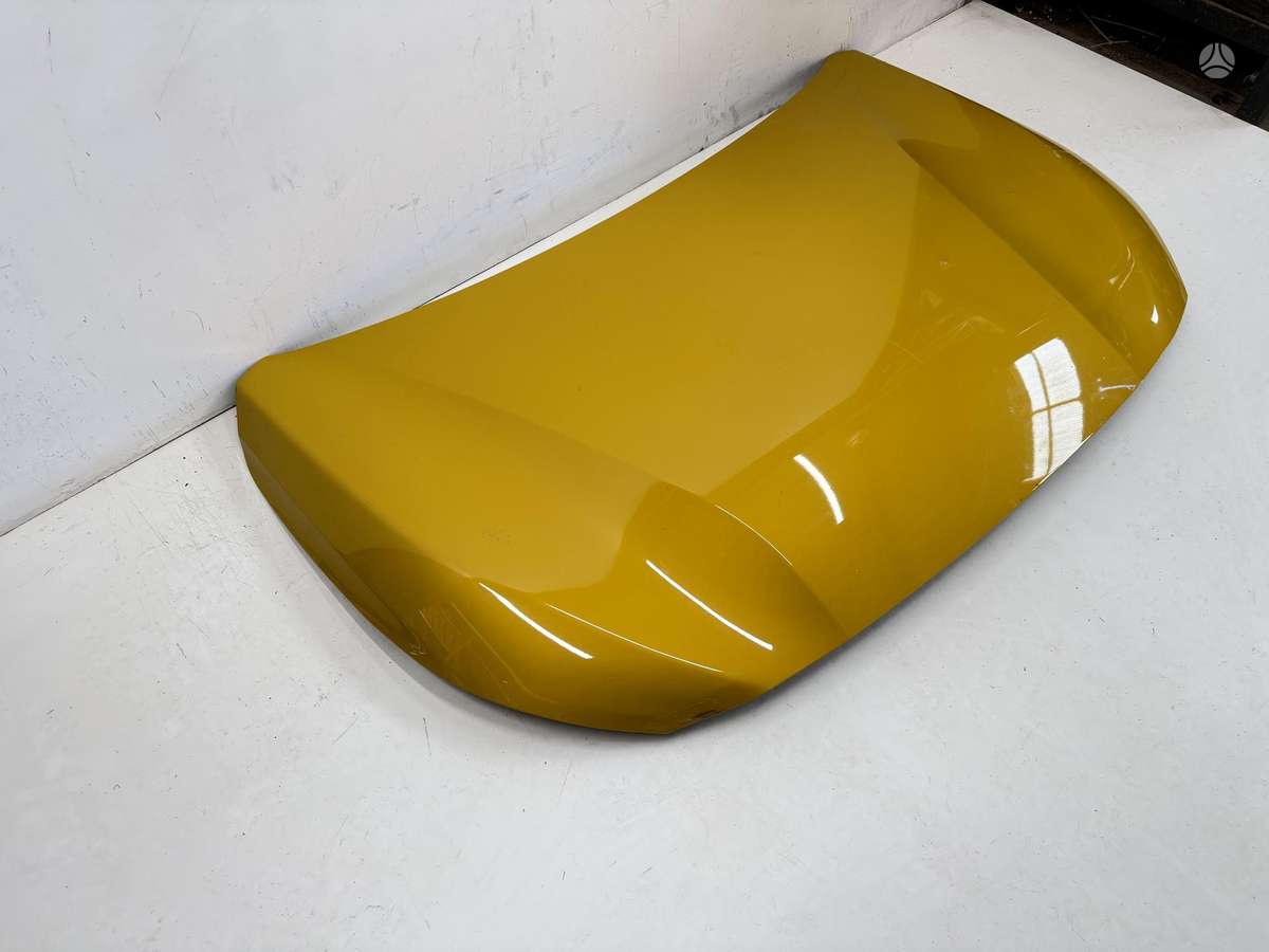 Peugeot 208 hood (front, rear)