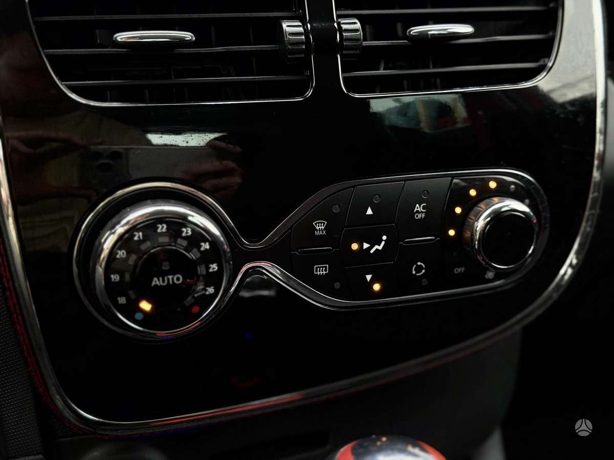 Renault Clio, 1.6 l., Хэтчбек