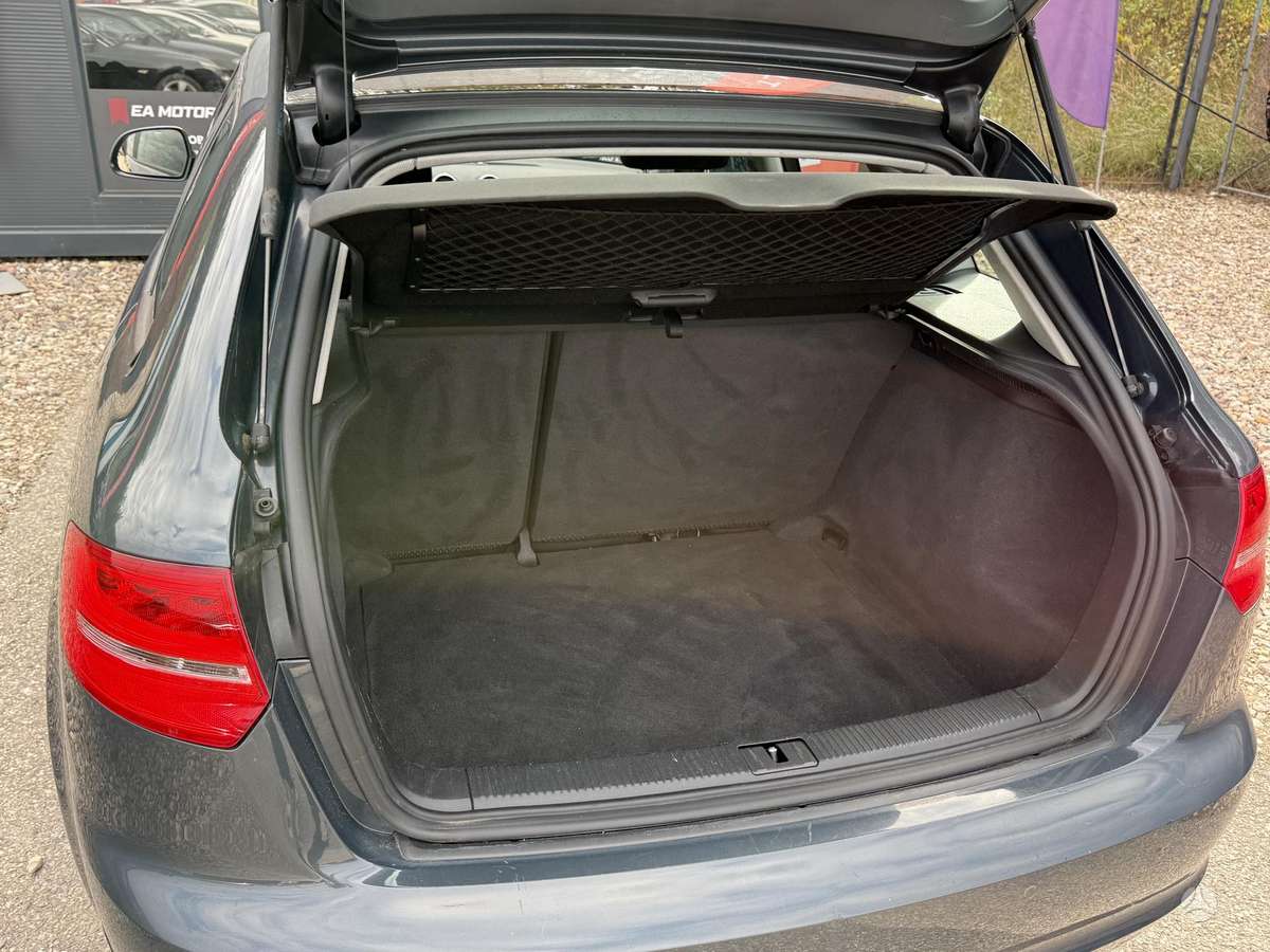 Audi A3, 2.0 l., Хэтчбек