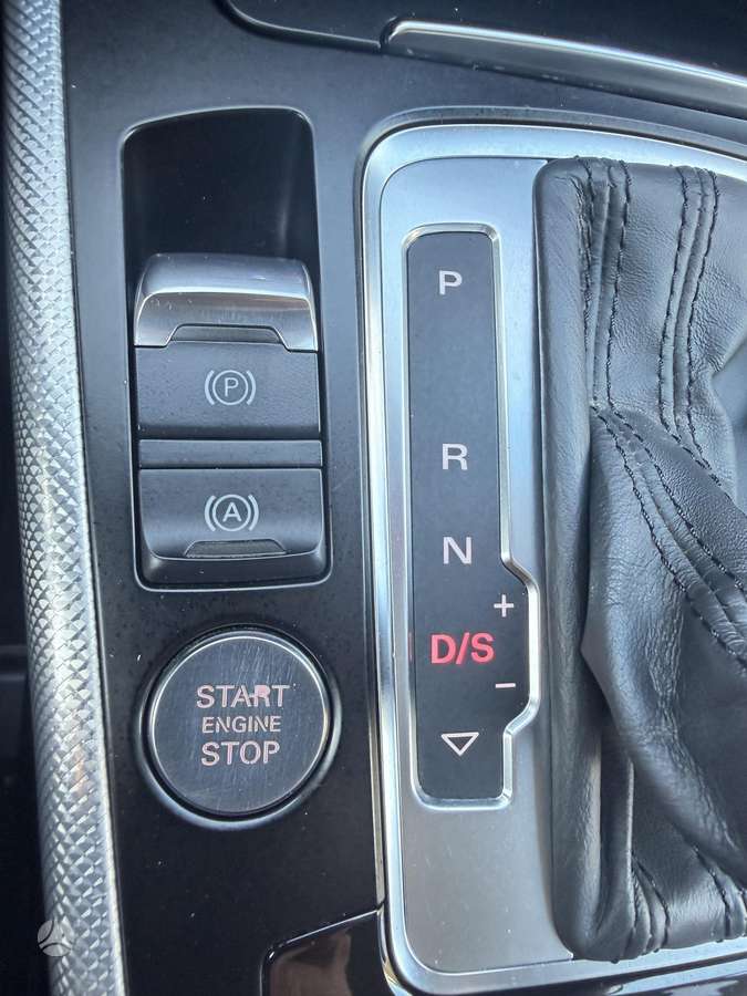 Audi A4, 2.0 l., Универсал