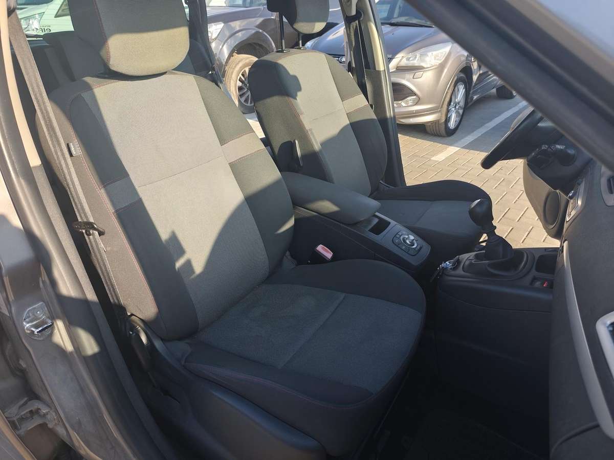 Renault Scenic, 1.5 l., Минивэн
