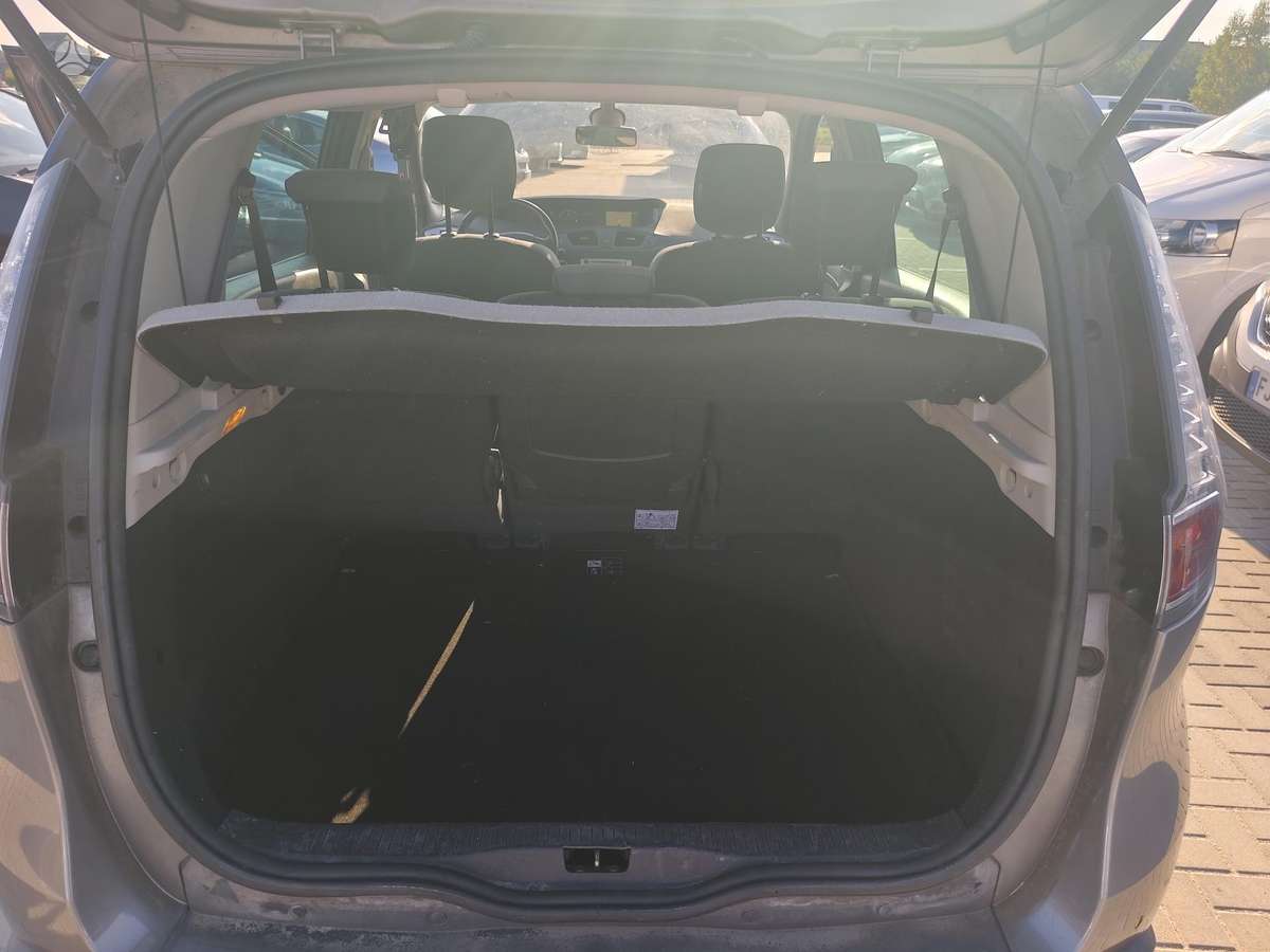 Renault Scenic, 1.5 l., Минивэн