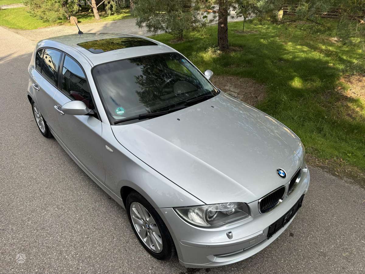 BMW 118, 2.0 l., Хэтчбек